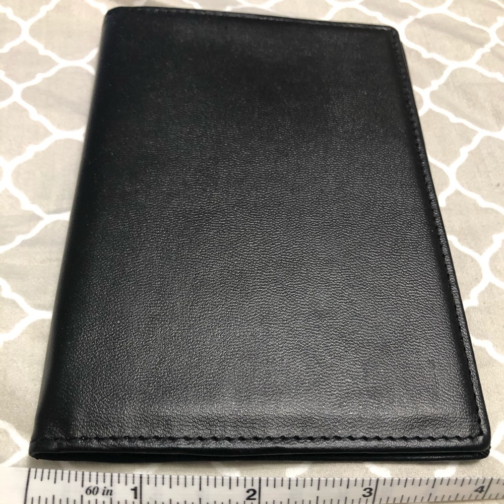 Men’s Black Leather Passport Holder